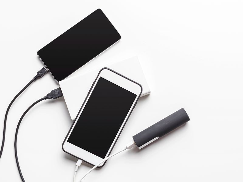 iPhone не заряжается от повербанка что делать?