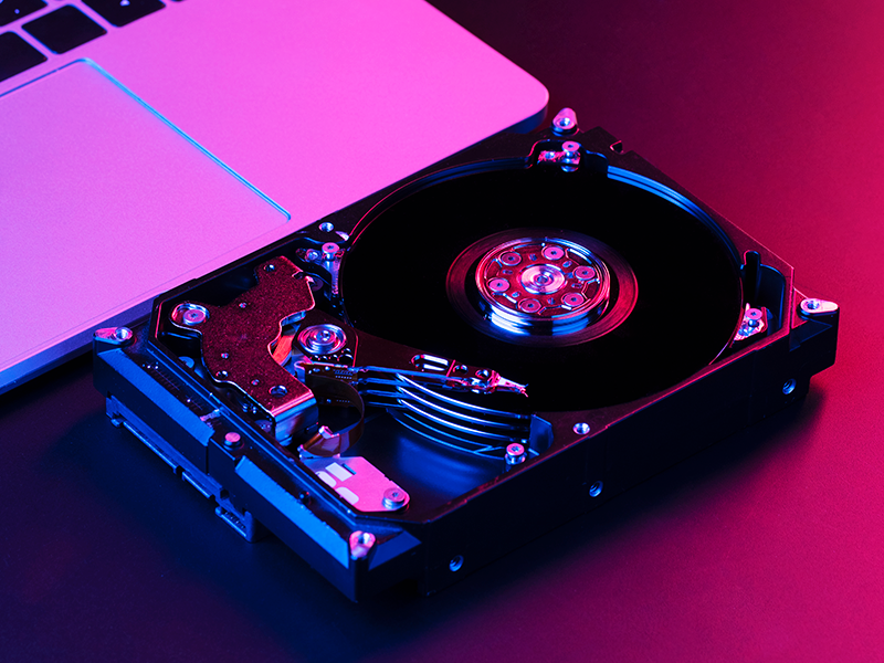 SSD + HDD: як поєднати два накопичувачі в одному комп'ютері