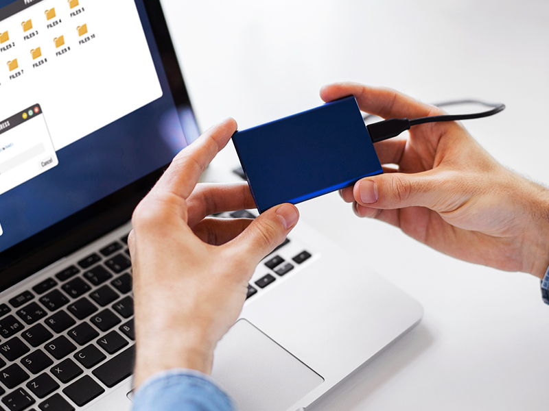 Поради щодо вибору надійного SSD для ноутбука