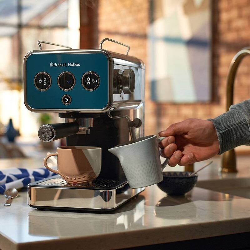 Кавоварка Russell Hobbs 26451-56 Distinctions