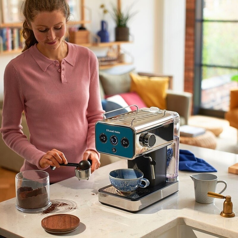Кавоварка Russell Hobbs 26451-56 Distinctions