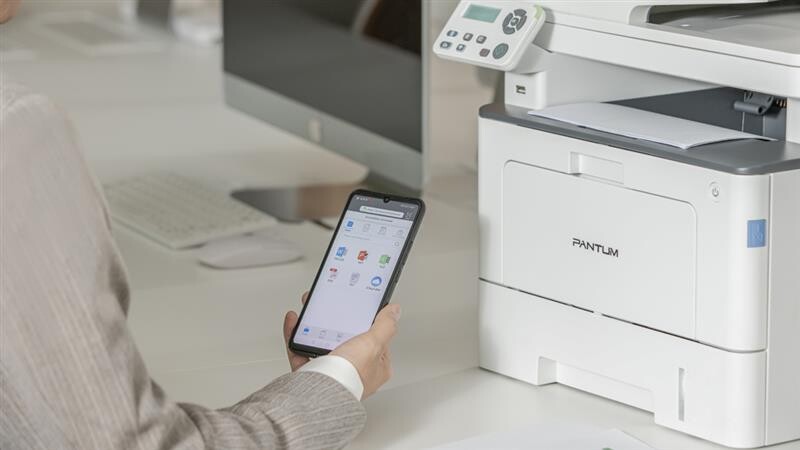 МФУ A4 ч/б Pantum BM5100ADW с WiFi