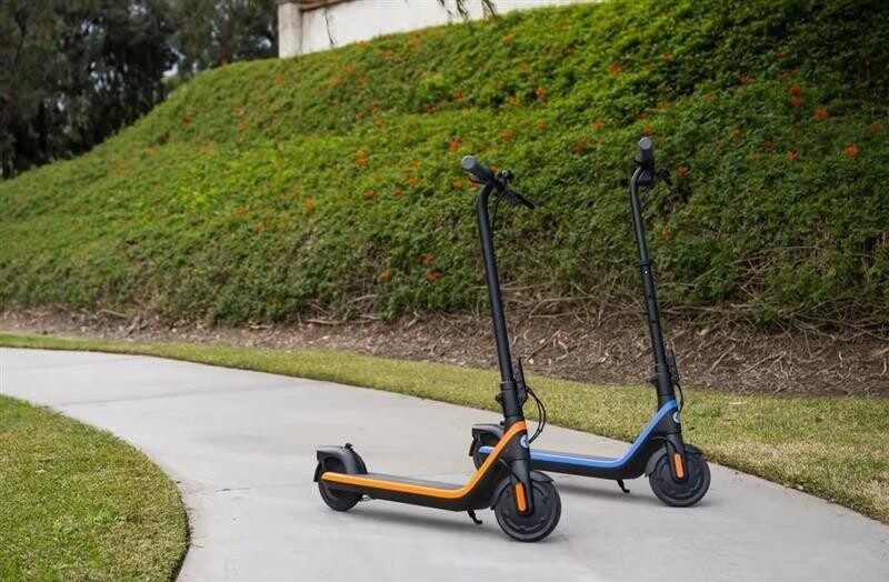Електросамокат Segway Ninebot C2 Pro E Blue (AA.10.04.02.0013)