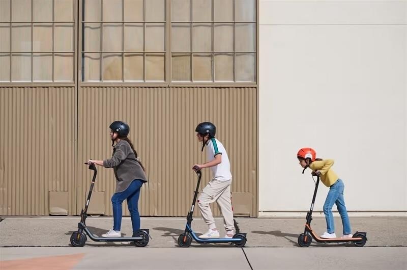 Електросамокат Segway Ninebot C2 Pro E Blue (AA.10.04.02.0013)