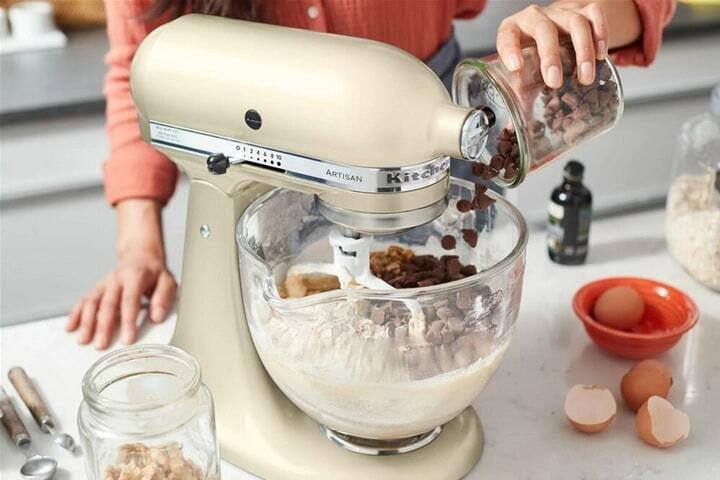 Кухонна машина KitchenAid Artisan 5KSM175PSEAC Creamy