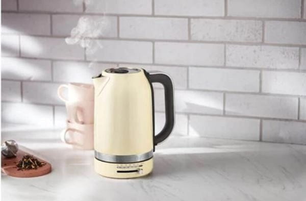 Електрочайник KitchenAid 5KEK1701EAC Creamy