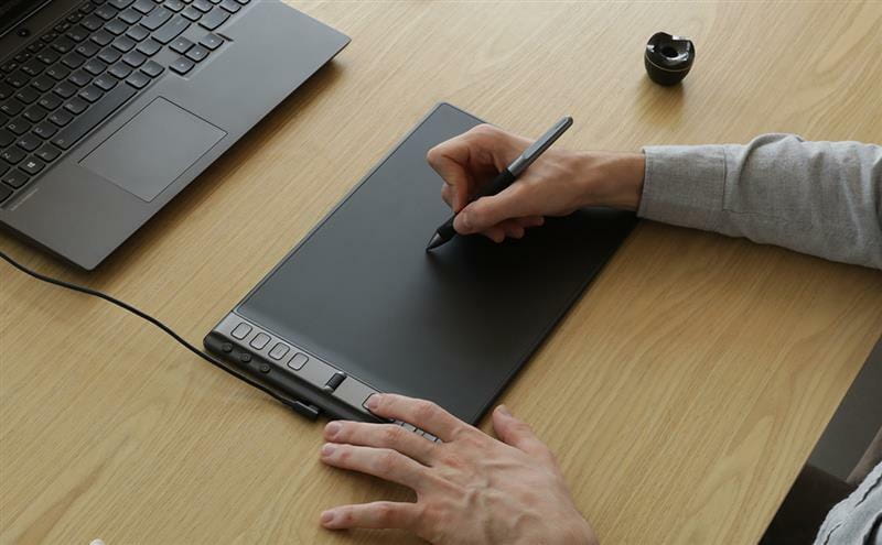 Графічний планшет Huion Inspiroy 2L (H1061P)