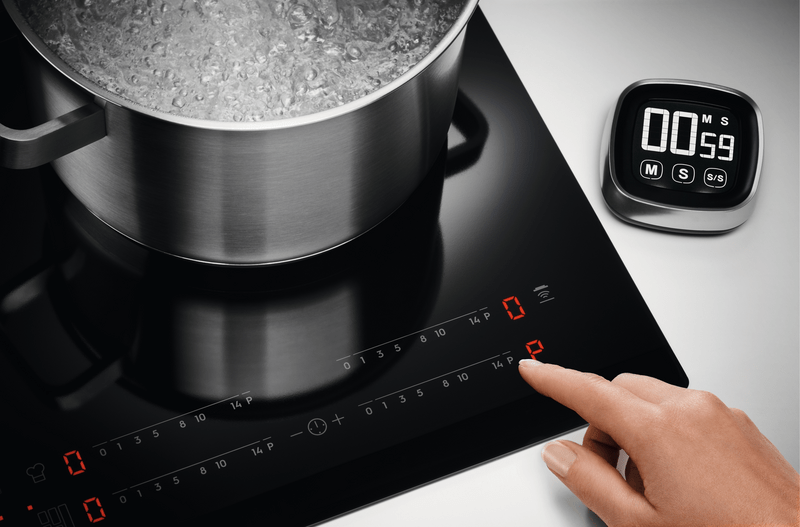 Варильна поверхня Electrolux EIV64453