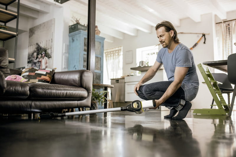 Аккумуляторный пылесос Karcher VC 6 Cordless OurFamily (1.198-670.0)