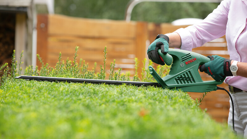 Кусторез Bosch EasyHedgeCut 55 (0.600.847.C02)