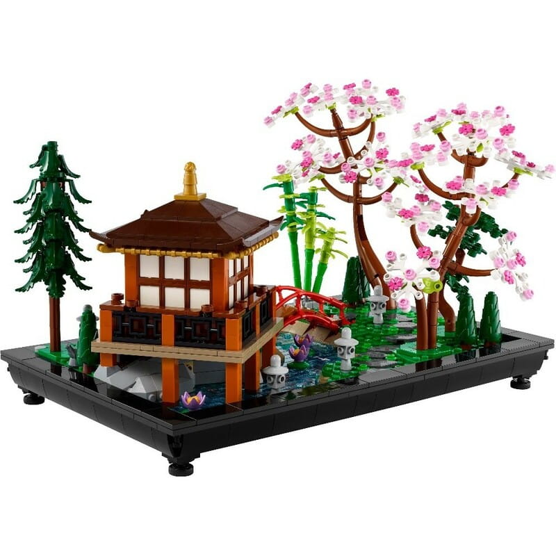 Конструктор LEGO Icons Тихий сад (10315)