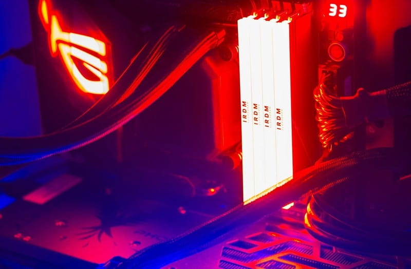 Модуль памяти DDR5 2x16GB/6000 Goodram IRDM RGB Black (IRG-60D5L30S/32GDC)