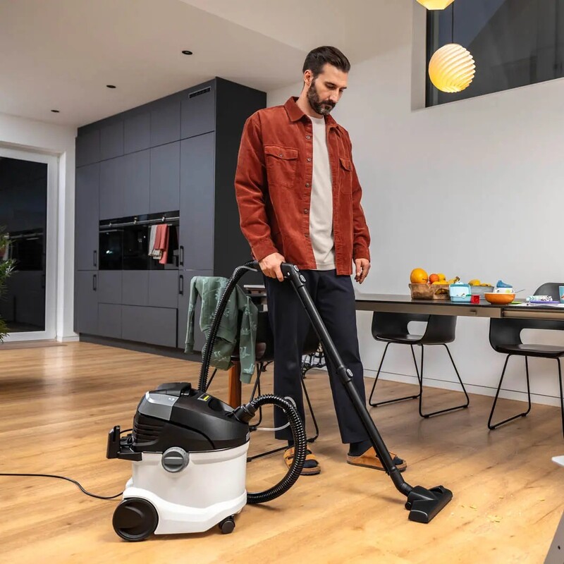 Моющий пылесос Karcher SE 5 (1.081-230.0)