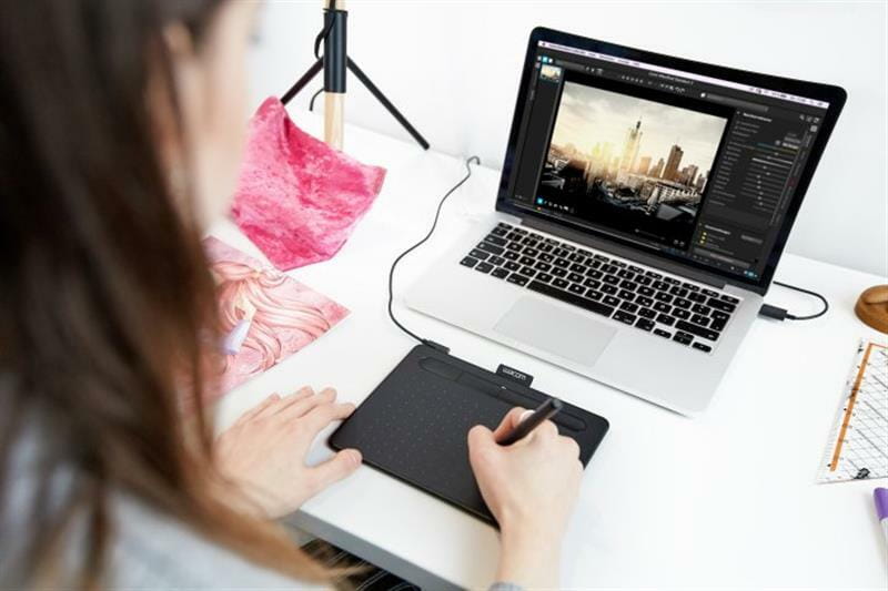 Графический планшет Wacom Intuos S Black (CTL-4100K-N)
