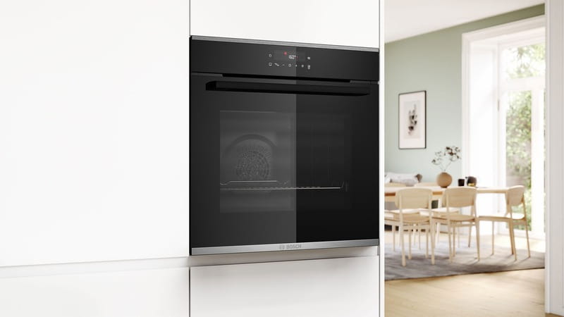 Духовой шкаф Bosch HBG272EB3