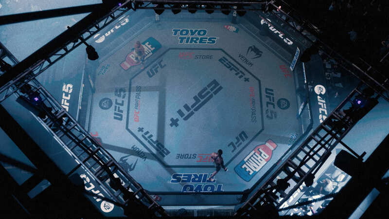 Гра EA Sports UFC5 для Sony PlayStation 5, Blu-ray (5908305248255)