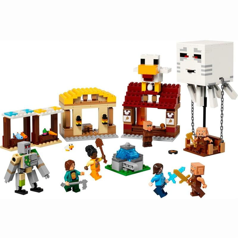 Конструктор LEGO Minecraft Нападение на деревню с воздушным шаром Гаст (21273)