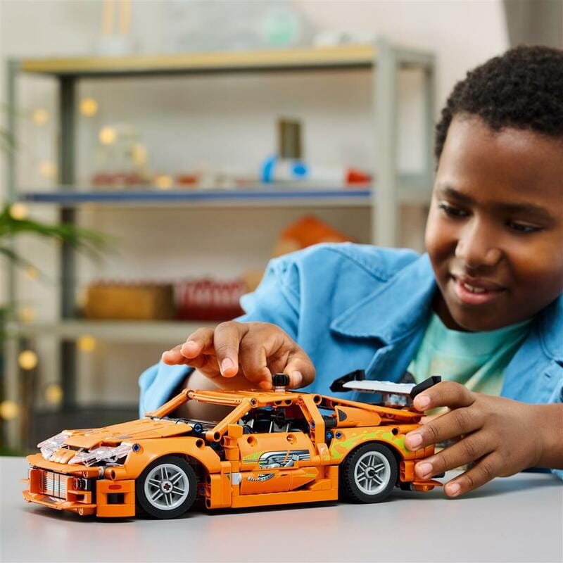 Конструктор LEGO Technic Fast and Furious Toyota Supra MK4 (42204)