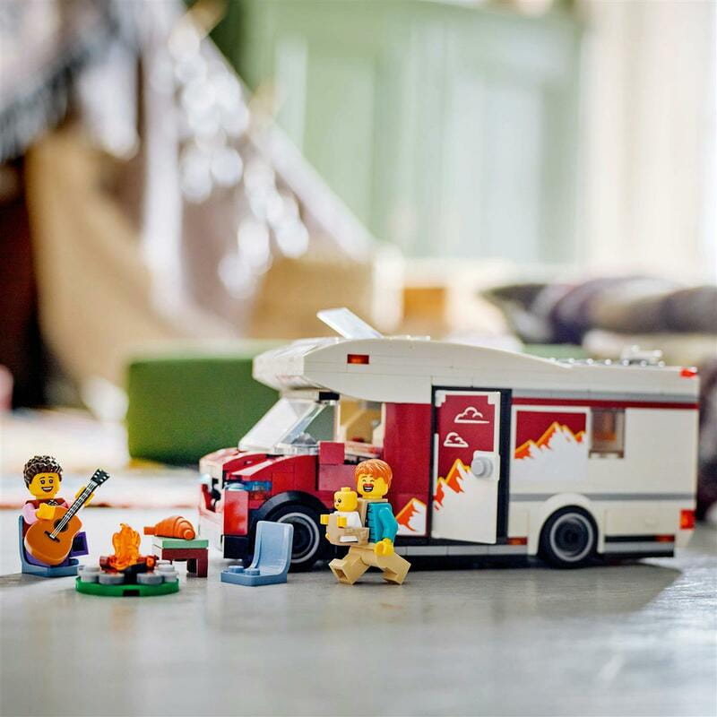 Конструктор LEGO City Приключенческий дом на колесах для отпуска (60454)