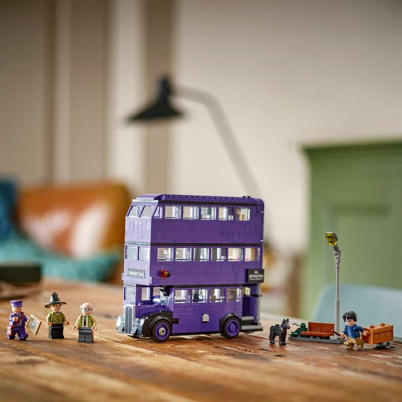 Конструктор LEGO Harry Potter Пригоди на Лицарському автобусі (76446)