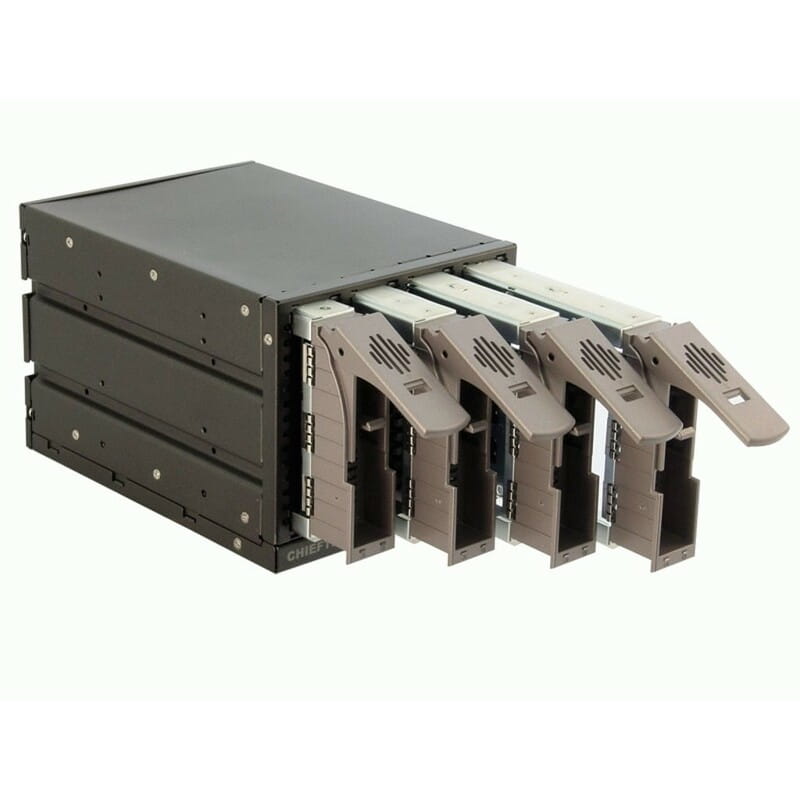 Бэкплейн Chieftec Hot-Swap Aluminium 3x5.25"/4x3.5" SATA (SST-3141SAS)