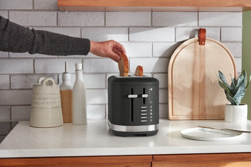 Тостер KitchenAid 5KMT2109EBK Black