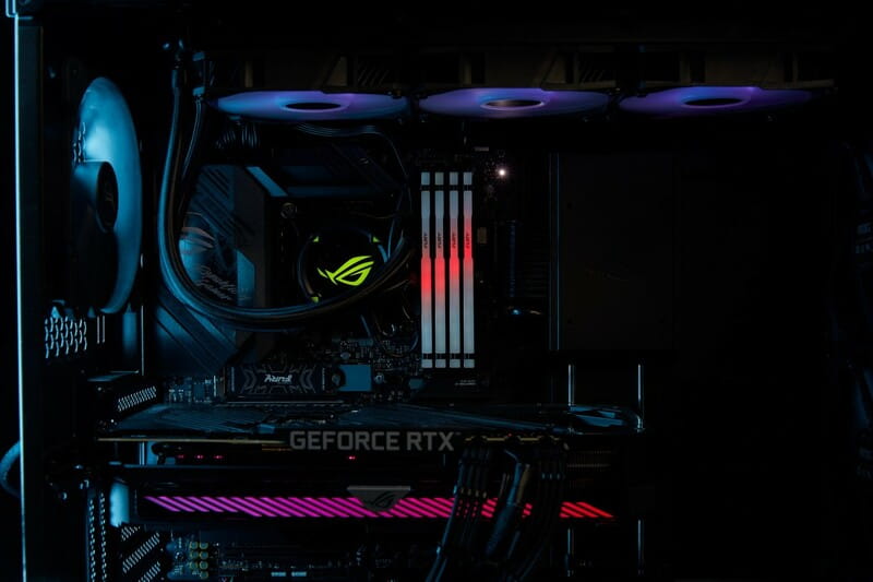 Модуль памяти DDR5 32GB/5600 Kingston Fury Beast RGB Black (KF556C36BBE2A-32)