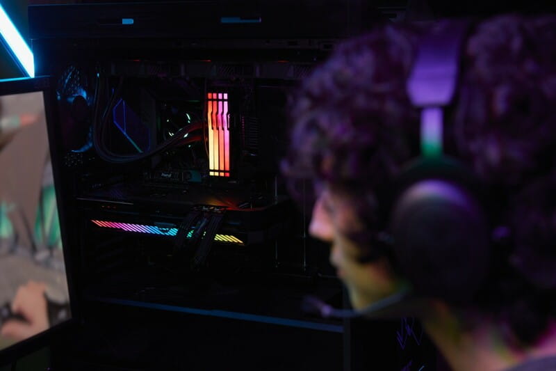 Модуль памяти DDR5 32GB/5600 Kingston Fury Beast RGB Black (KF556C36BBE2A-32)