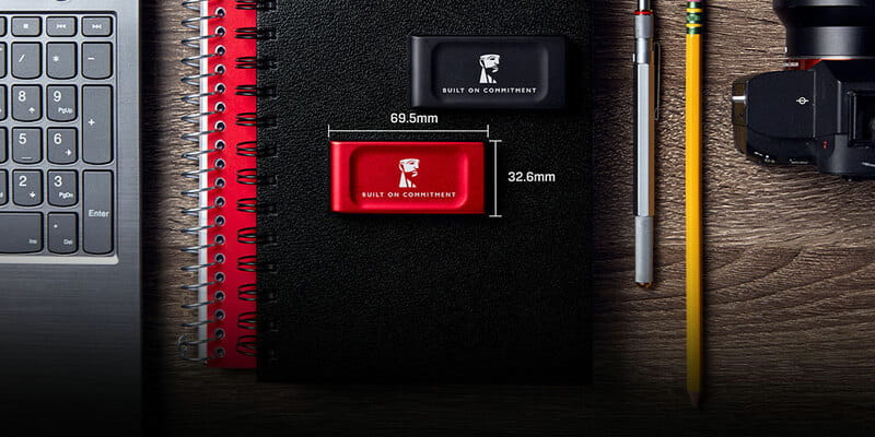 Накопичувач зовнішній SSD Portable 1ТB Kingston SXS1000 BoC Black (SXS1000/1000GA)