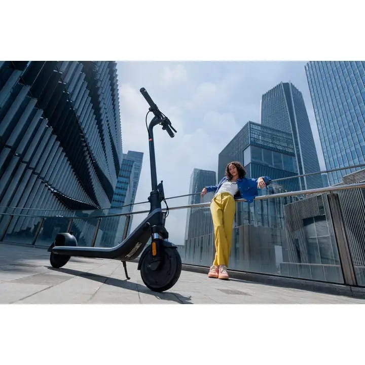 Електросамокат Segway Ninebot E2 E II Black (AA.05.14.01.0004)