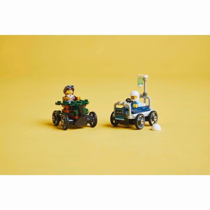 Конструктор LEGO City «Самолет против больничной кровати» Набор для гонок (60459)