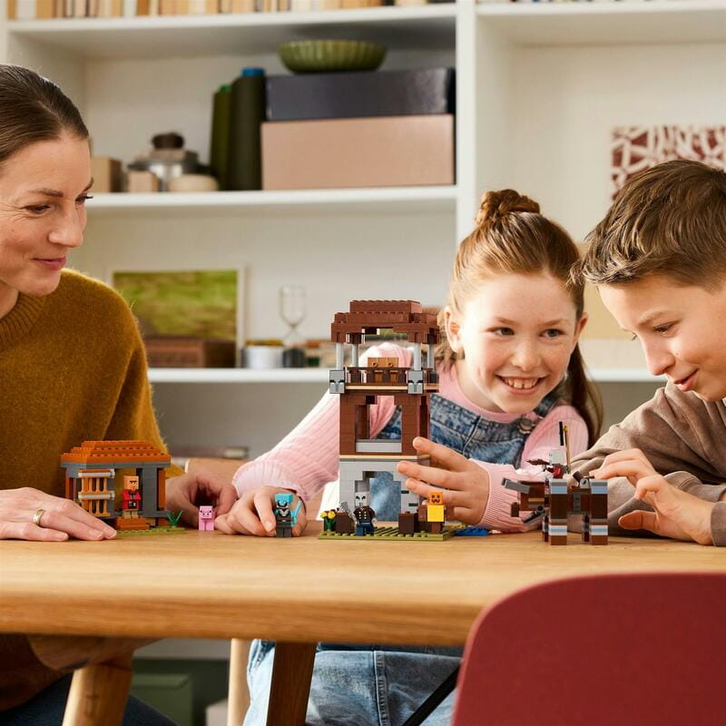 Конструктор LEGO Minecraft Аванпост разбойников и опустошитель (21278)