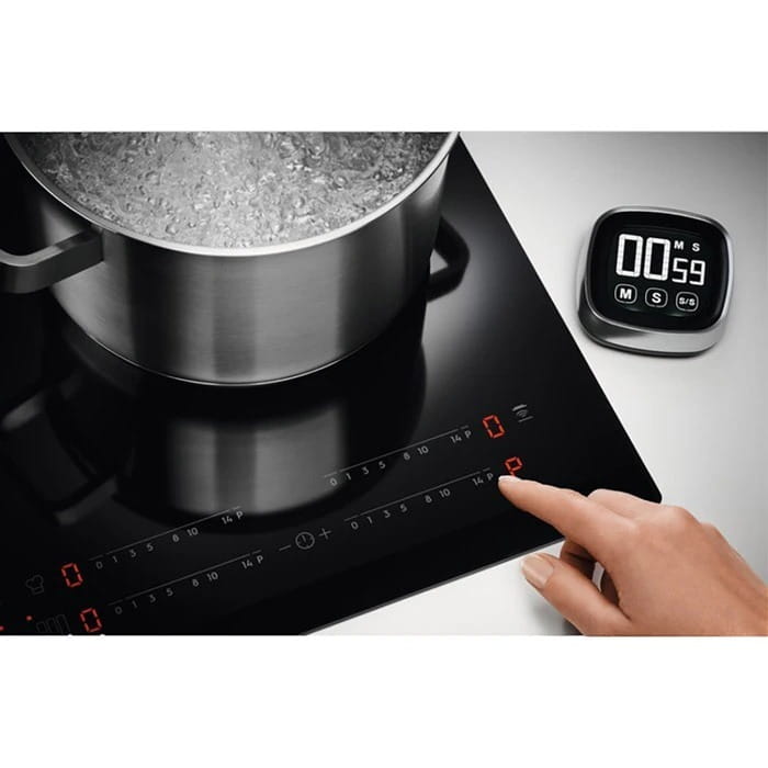 Варочная поверхность Electrolux EIS62453IZ