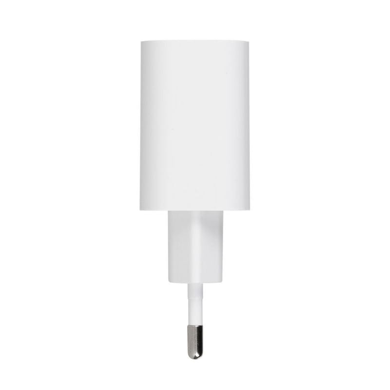 Зарядний пристрій Rivacase PS4102 WD4 (USBх3A, USB-Cх3A) 20W White + кабель USB Type-C