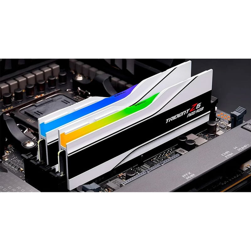 Модуль пам`ятi DDR5 2x16GB/6400 G.Skill Trident Z5 Neo RGB White (F5-6400J3239G16GX2-TZ5NRW)