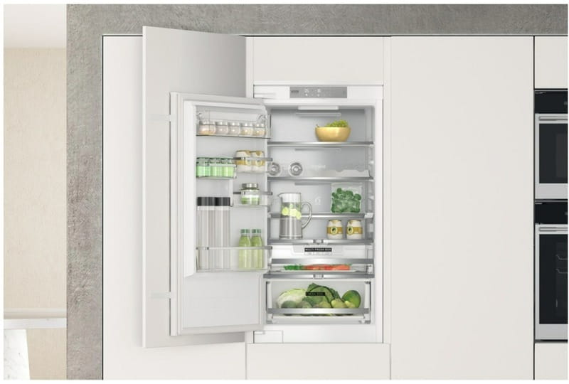 Встраиваемый холодильник Whirlpool WHC18 T573