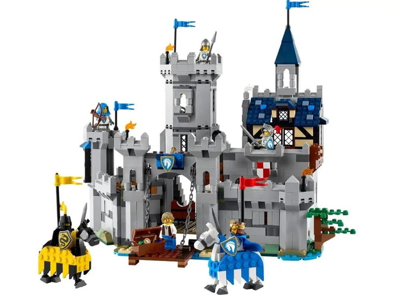 Конструктор LEGO Creator Средневековый замок с рыцарем на коне (31168)