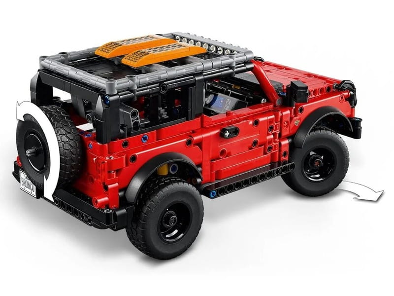 Конструктор LEGO Technic Позашляховик Ford Bronco (42213)