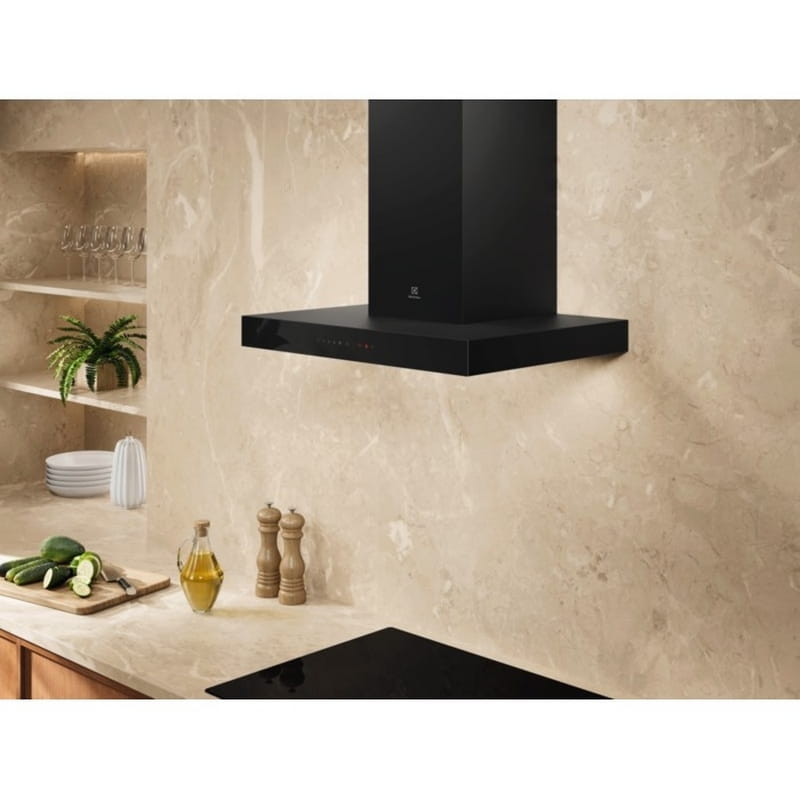 Витяжка Electrolux LFT816K