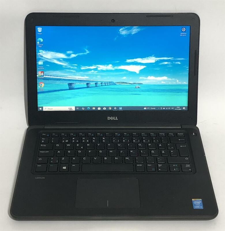 Ноутбук Dell Latitude 3380 / 13.3" (1366х768) / i3-6006U / 8GB / 128GB SSD / Win10Pro - Б/у