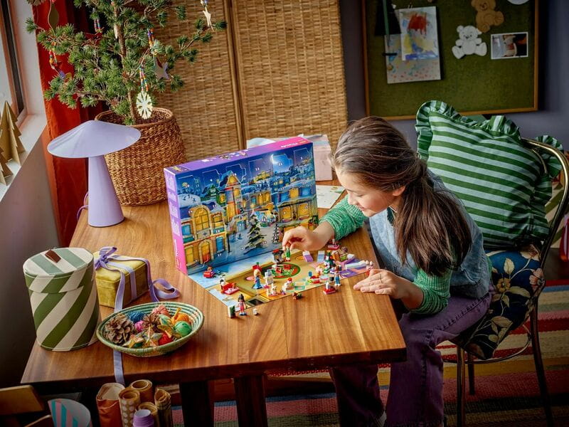 Конструктор LEGO Friends Адвент календарь 2025 (42668)