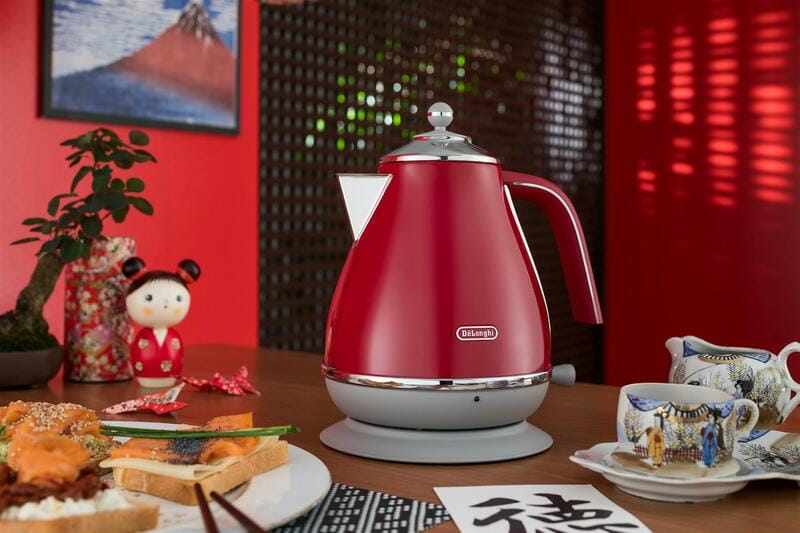 Електрочайник Delonghi KBOC 2001.R