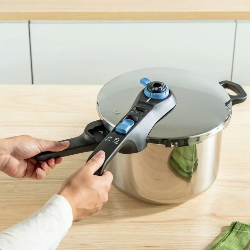 Скороварка Tefal Secure Trendy з паровим кошиком 8 л (P2584401)