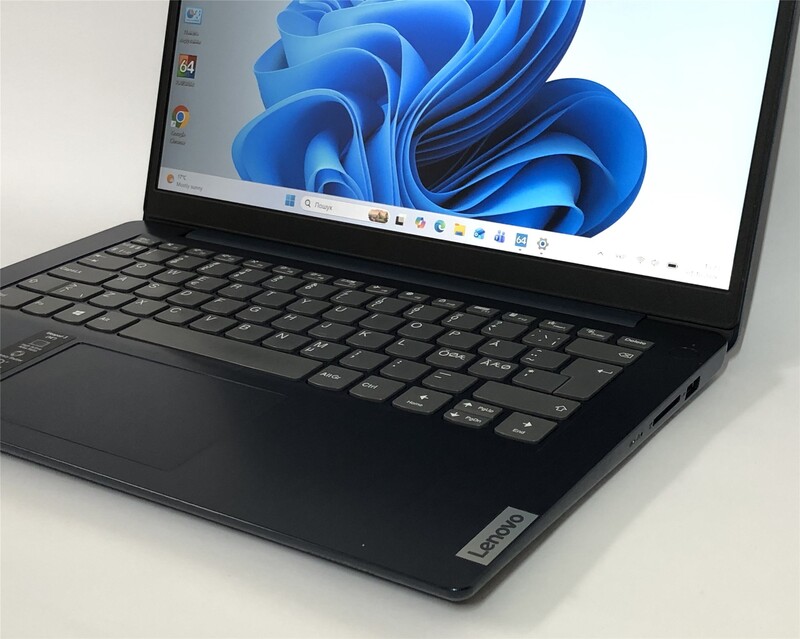Ноутбук Lenovo IdeaPad 3 14ITL6 / 14" FullHD IPS / Pentium Gold 7505 / 8GB / 128GB SSD / Win11 - Б/у