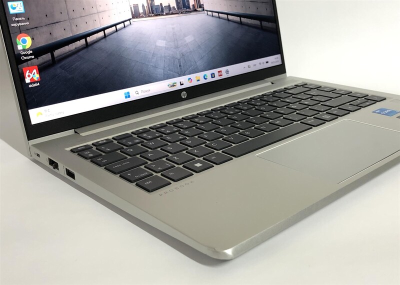 Ноутбук HP ProBook 440 G9 / 14" FullHD IPS / i3-1215U / 8GB / 128GB SSD / Win11Pro - Б/в