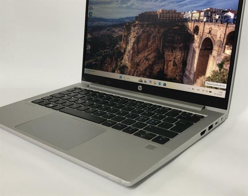 Ноутбук HP ProBook 430 G8 / 13.3" (1366x768) / i3-1115G4 / 8GB / 128GB SSD / Win11Pro - Б/в