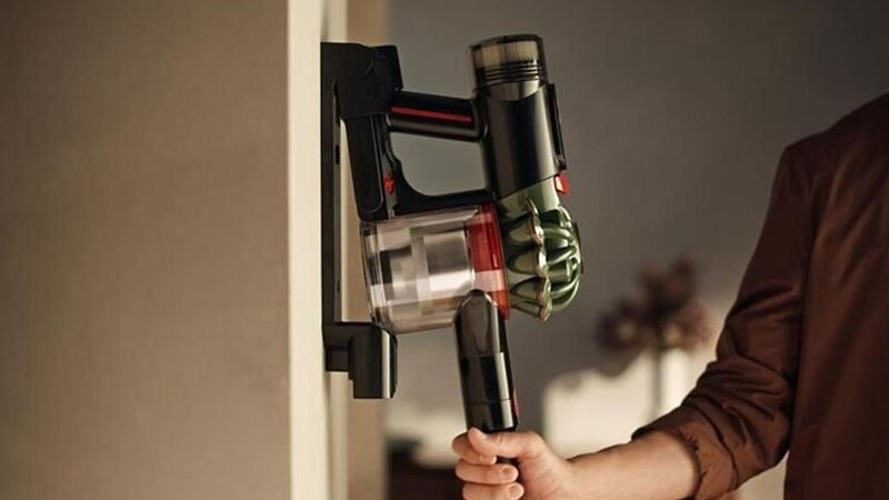 Аккумуляторный пылесос Dyson V8 Cyclone Black (226587-01)