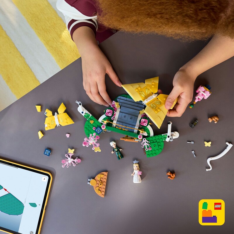 Конструктор LEGO Wicked День свадьбы Глинды (75688)