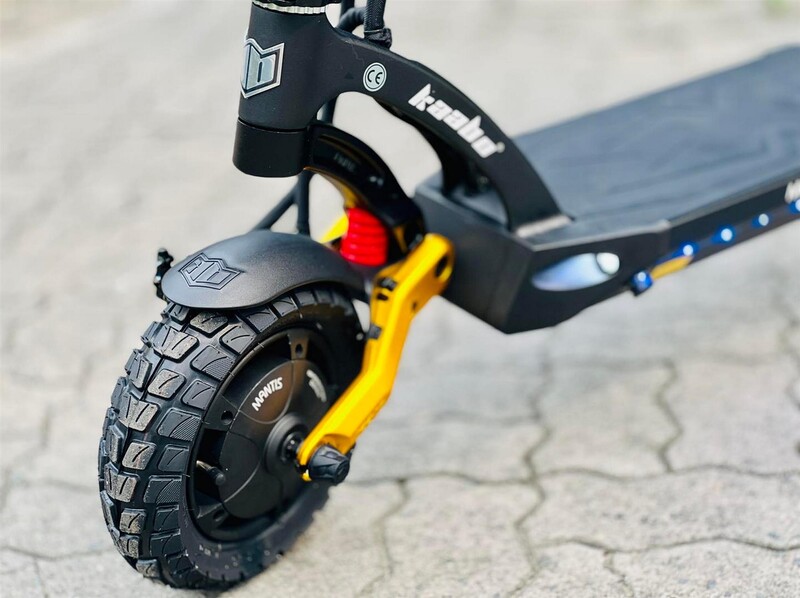 Електросамокат Kaabo Mantis 10 Plus