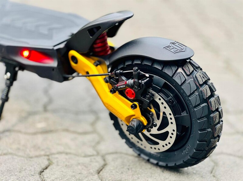 Електросамокат Kaabo Mantis 10 Plus